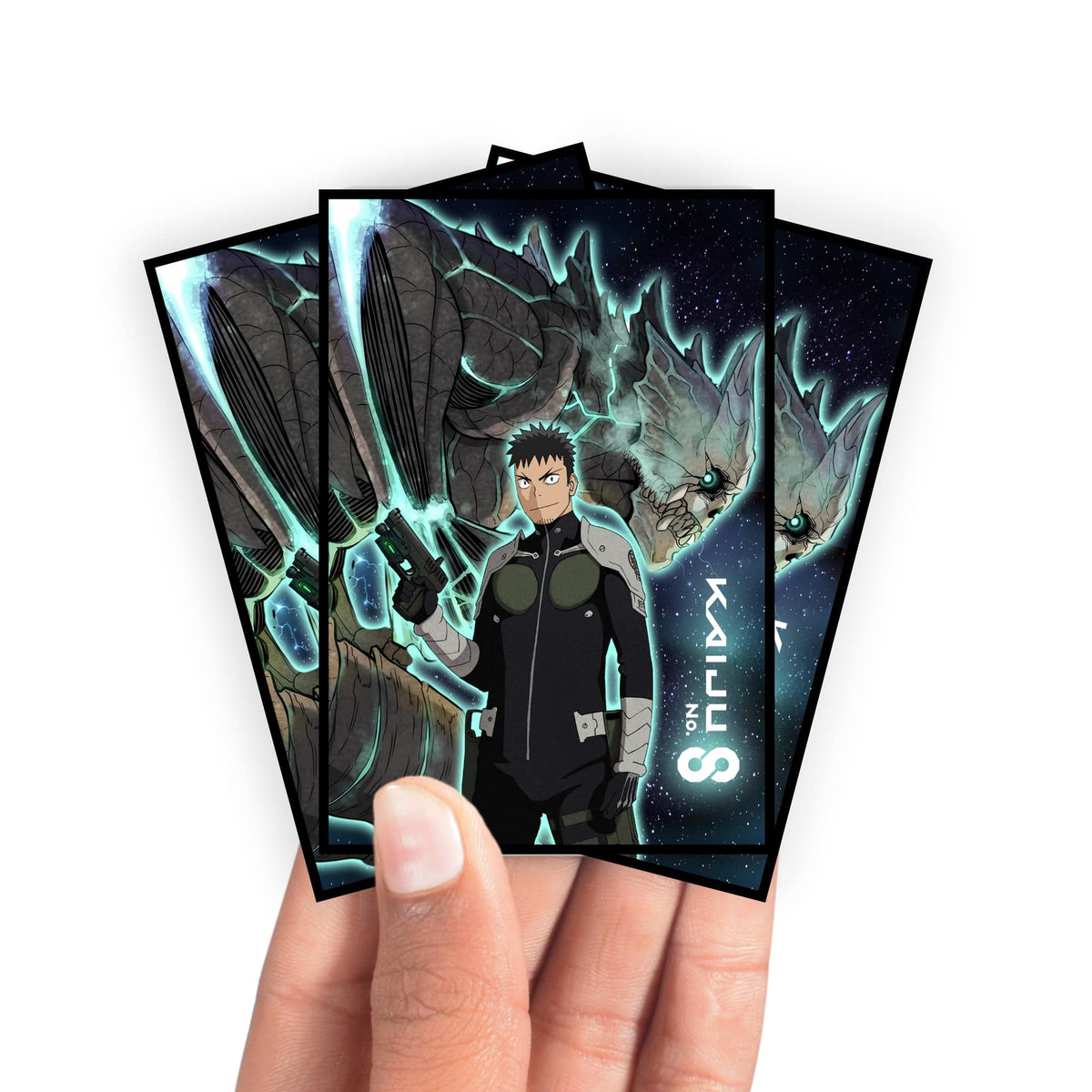 Enhance your cards with our elegant black border card sleeves, featuring a sleek, sophisticated design for a bold, modern aesthetic. From LDB Duel. Perfect for showcasing your collection, these sleeves are printed with our exclusive Kaiju No. 8 design. Iharu-Furuhashi-yugioh-mtg-pokemon-card-protection-standard-japanese-dragon-shield-LDB-Duel-black