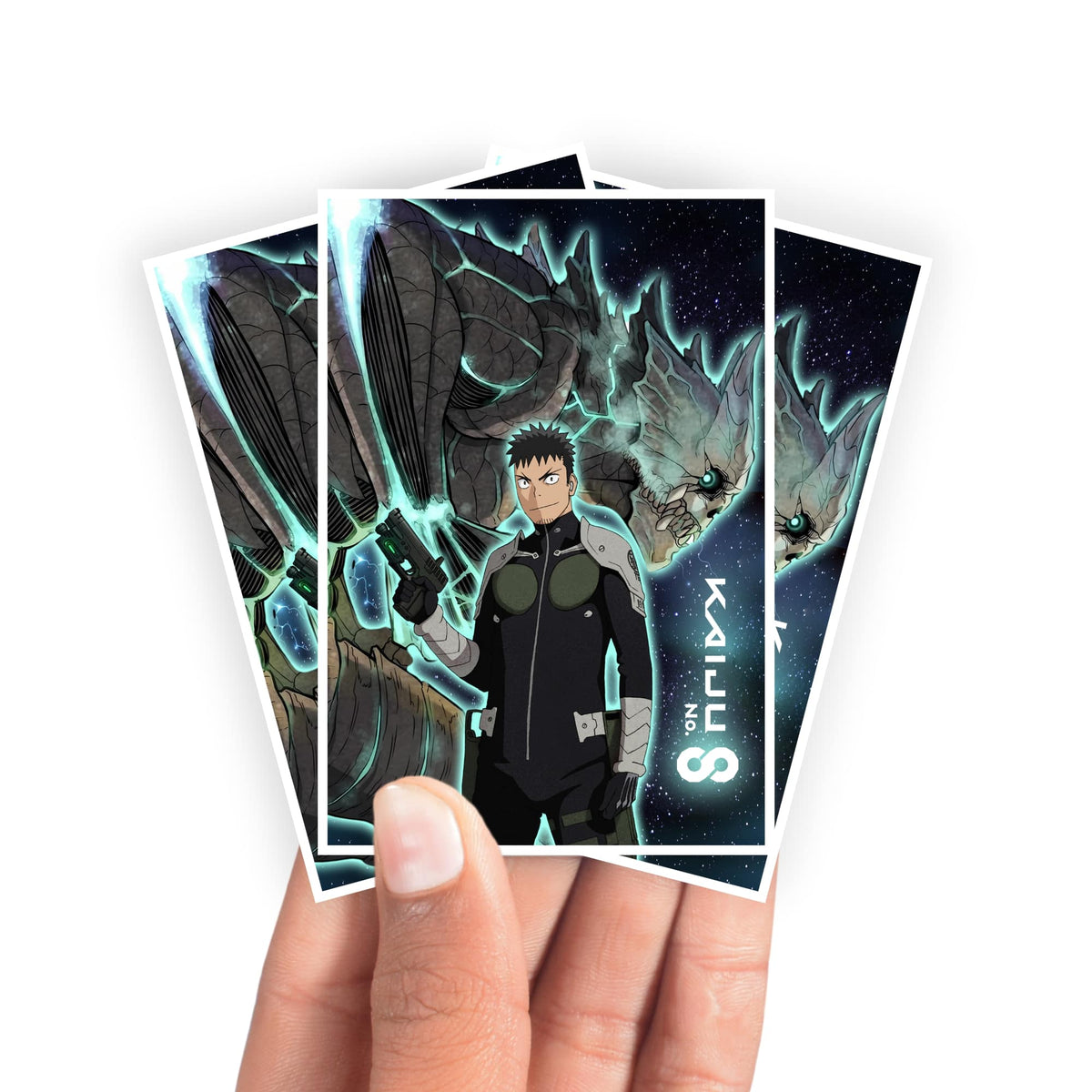 Protect and enhance your cards with our clean and crisp white border card sleeves. Featuring a minimalist design that complements any artwork, these sleeves offer a bright, timeless look. From LDB Duel. Printed with our exclusive Kaiju No. 8 design for a fresh and premium finish. Defense-Force-yugioh-mtg-pokemon-card-protection-standard-japanese-dragon-shield-LDB-Duel-white